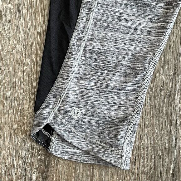 Lululemon Sun Runner Crop Leggings - Size: 8 - Picture 10 of 10